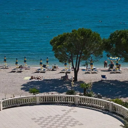 Nela Apartamento